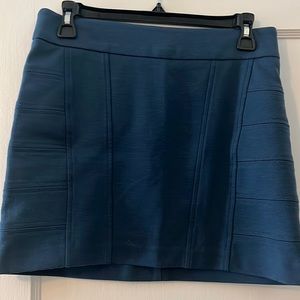 Size 6 BCBG mini skirt